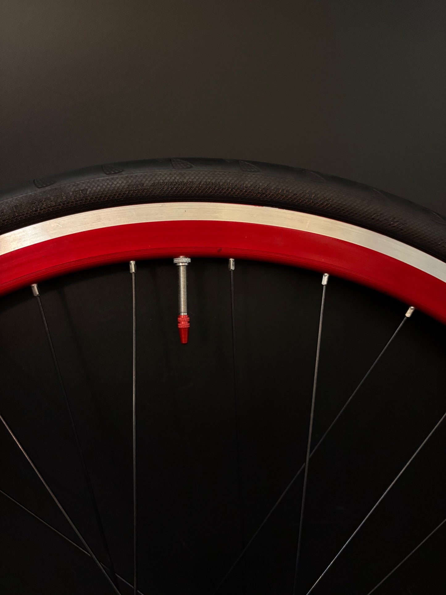 Velocity Deep V Red Machined / Phil Wood Wheelset Black 32h