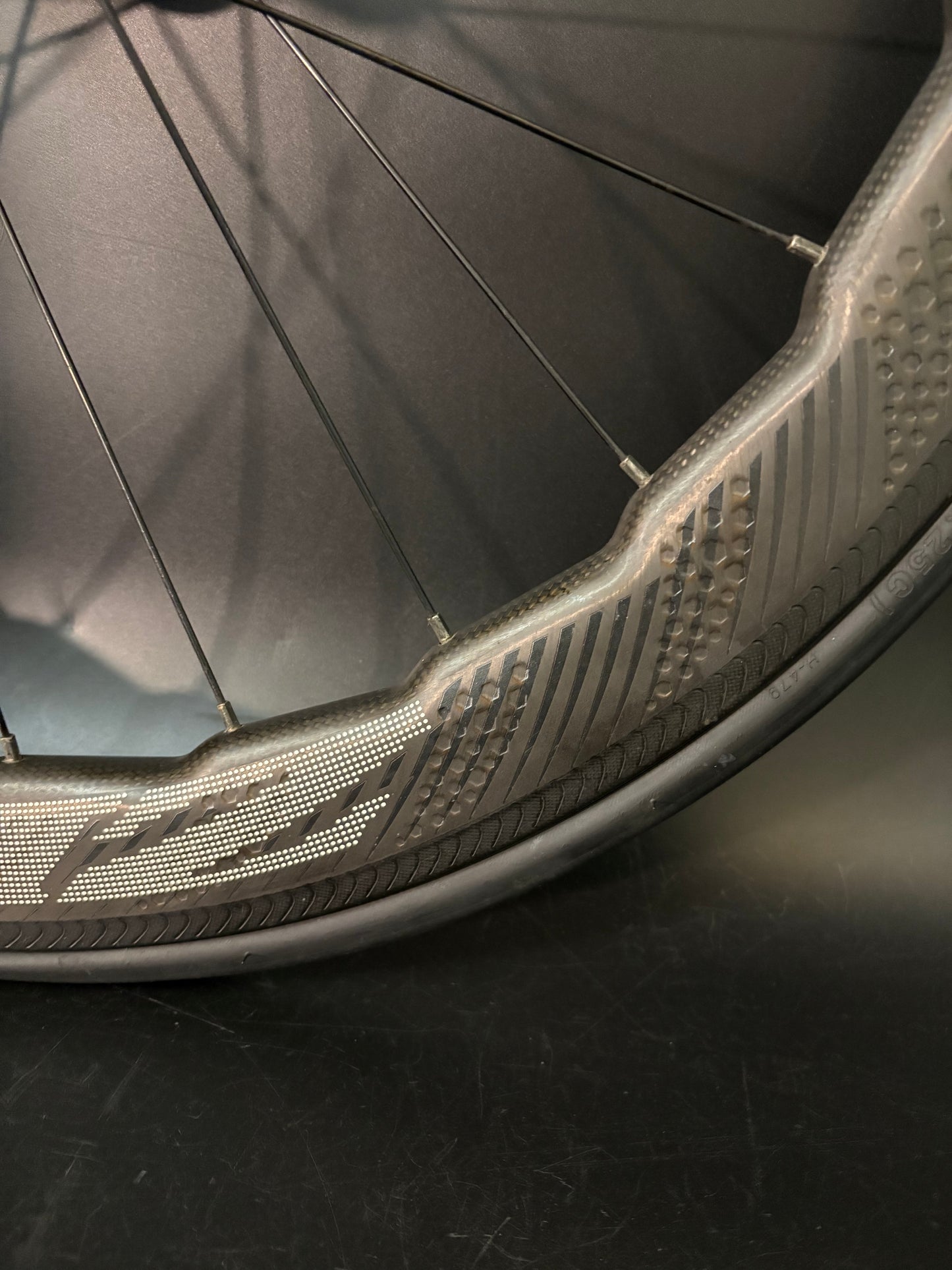 Zipp 454 NSW Carbon Clincher / DT Swiss Wheelset 20/24h