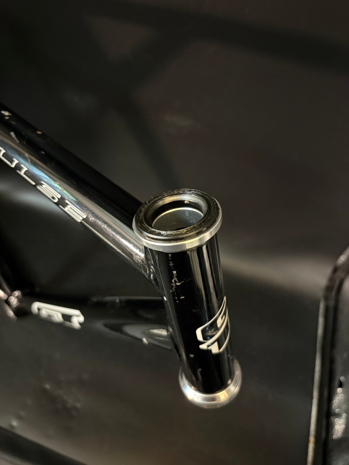 GT Pulse Kinesis Frameset Black 59cm ST c-t 56cm TT c-c