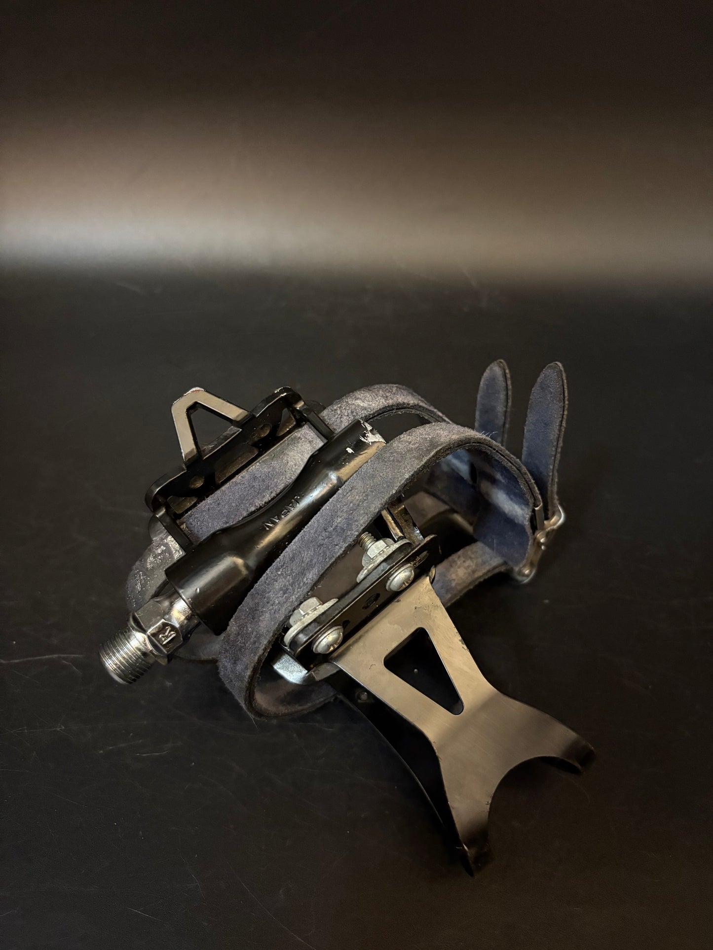 MKS GR9 Pedals Black / Mash Double Straps Pedal Setup