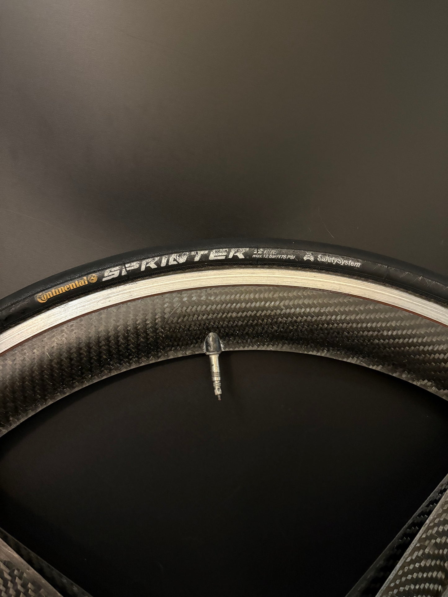 DAMAGED Spinergy Tubular 650c Front Wheel