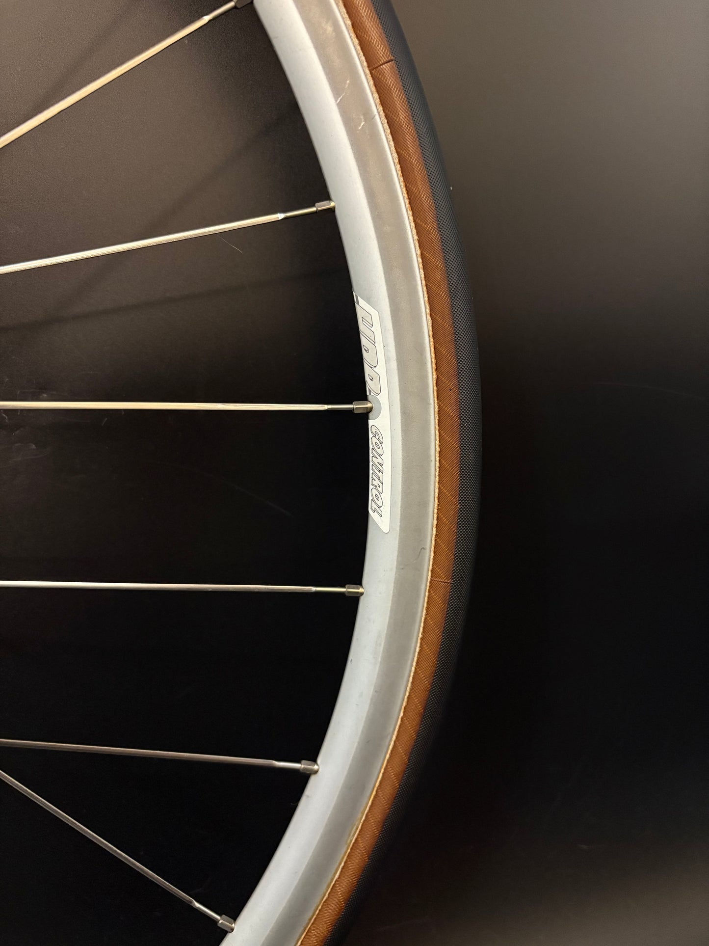 Campagnolo Seoul 88 Tubular / Suntour Superbe + Dura Ace Wheelset Silver 28h