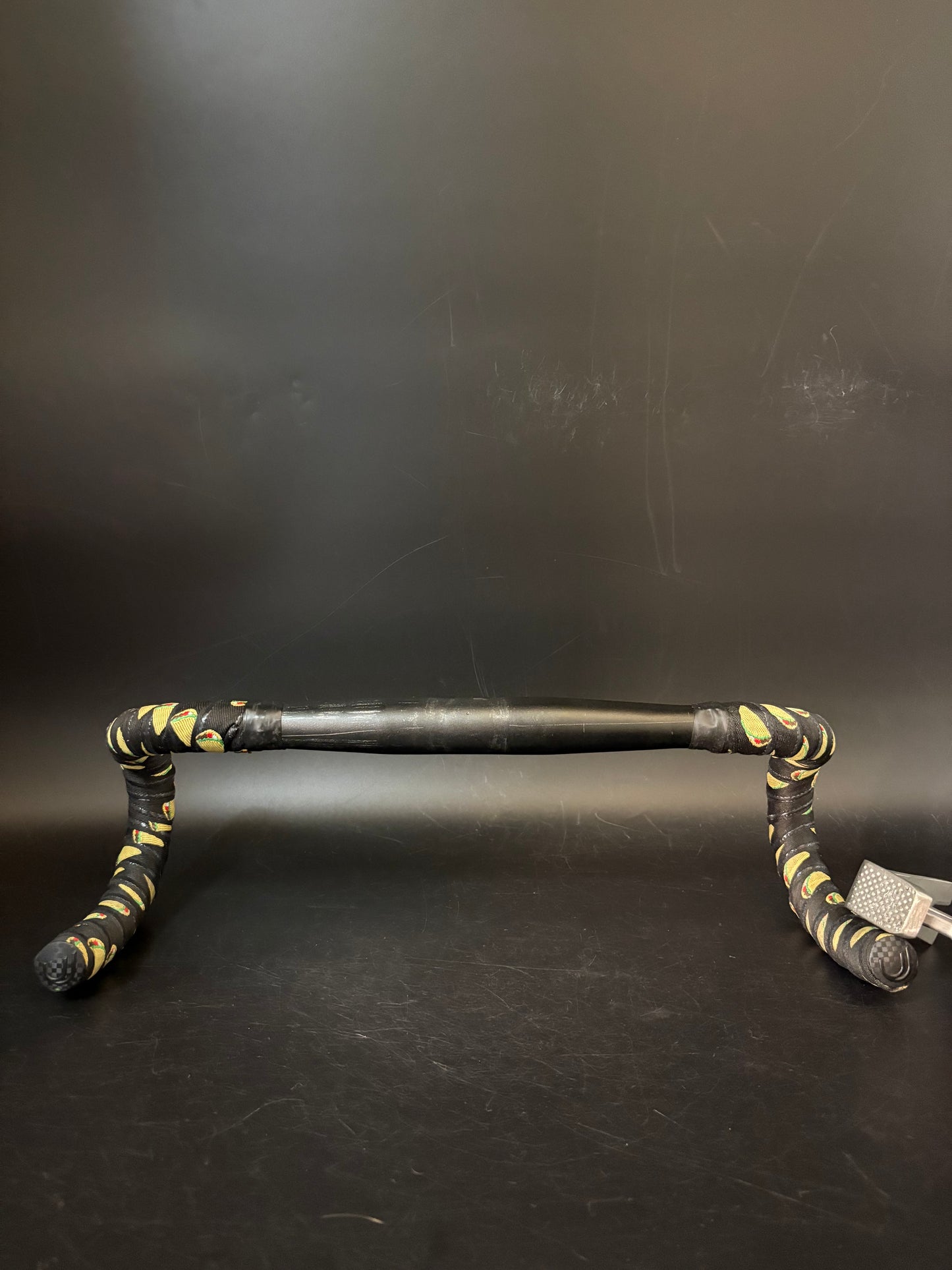 Unbranded Drop Handlebar Black 42cm 31.8