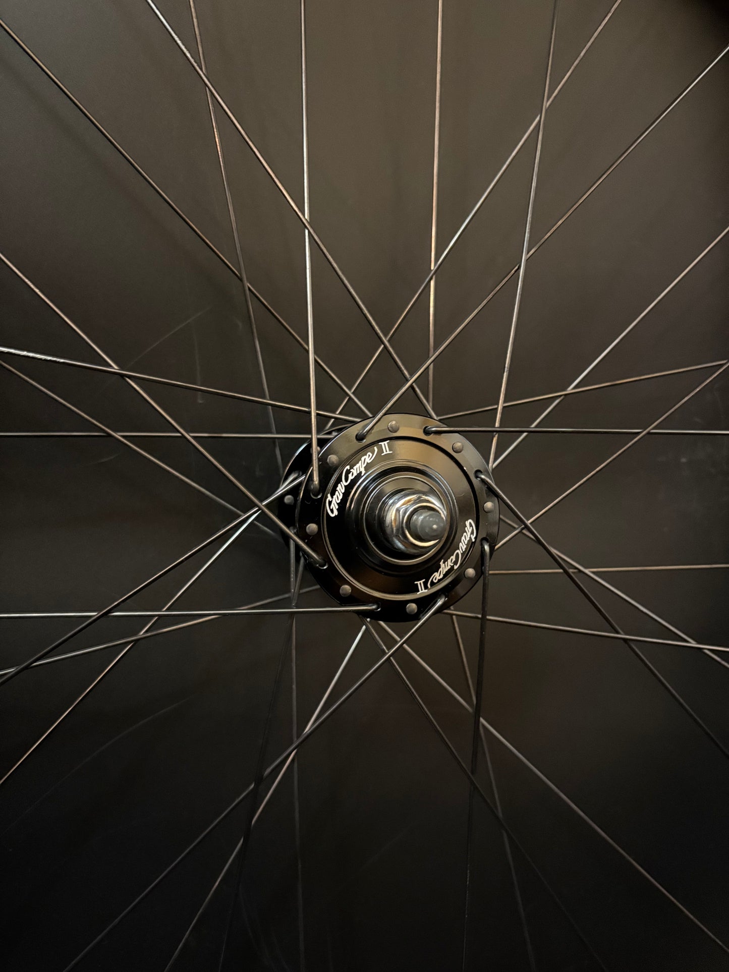 H Plus Son Archetype Black / Gran Compe Wheelset 32h