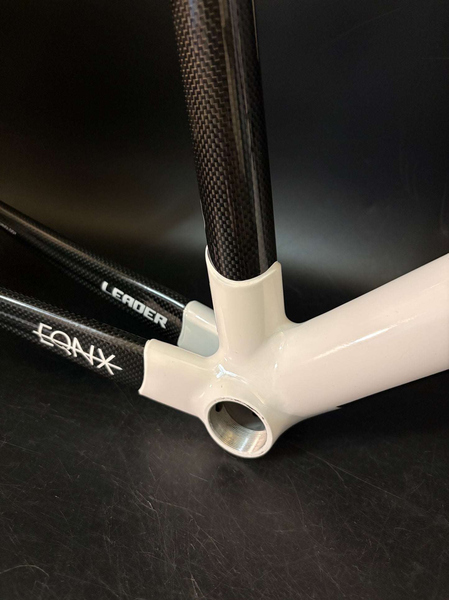 Leader EQNX Carbon Frameset White 54cm