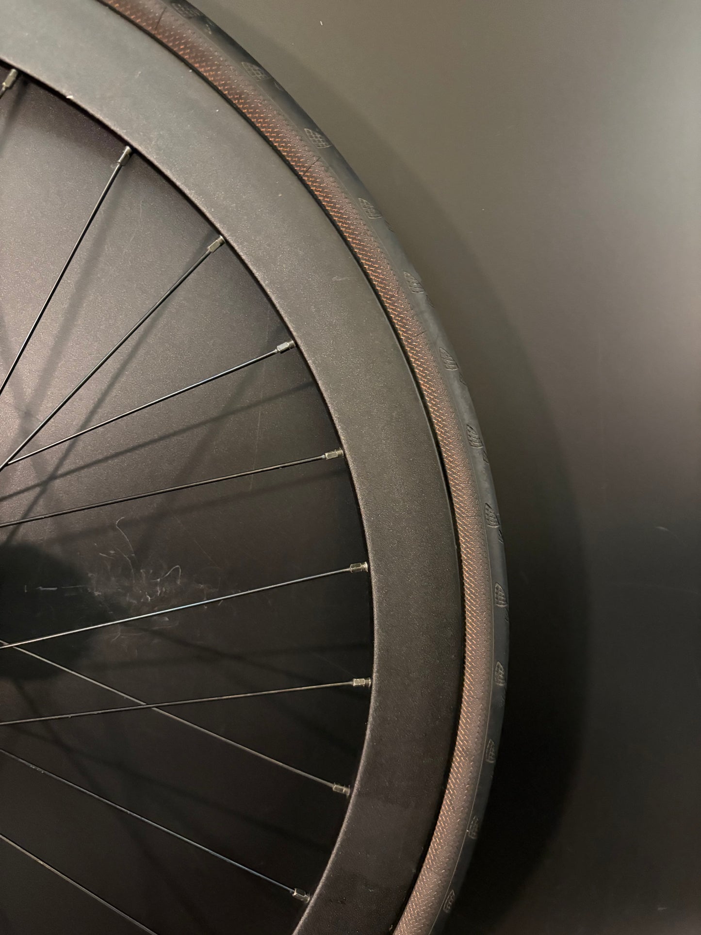 H Plus Son SL42 + Formation Face Black / Phil Wood HF Wheelset 32h