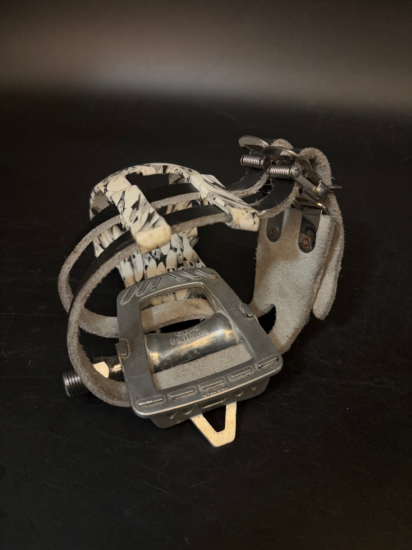 MKS GR9 / Origin 8 Double Straps Pedal Setup