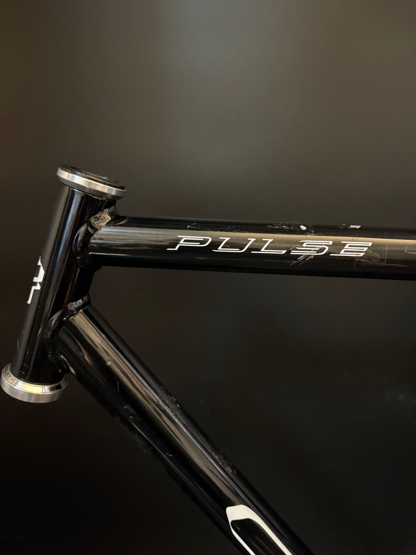 GT Pulse Kinesis Frameset Black 59cm ST c-t 56cm TT c-c