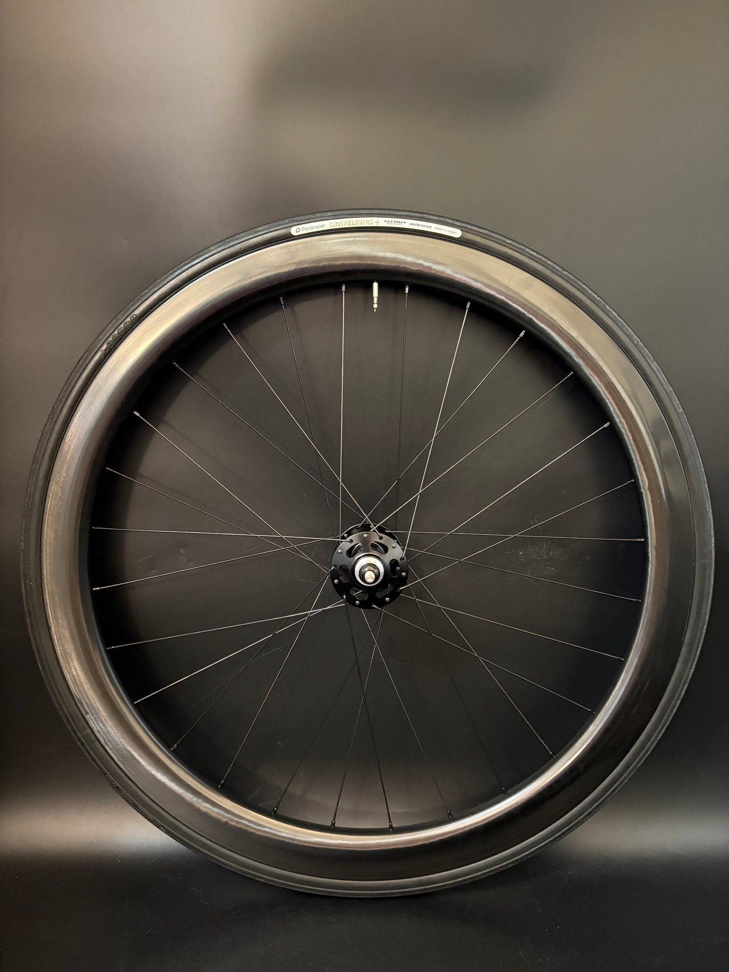 Light Bicycle Falcon AR45 Carbon Clincher / White Industries Black Wheelset 28h