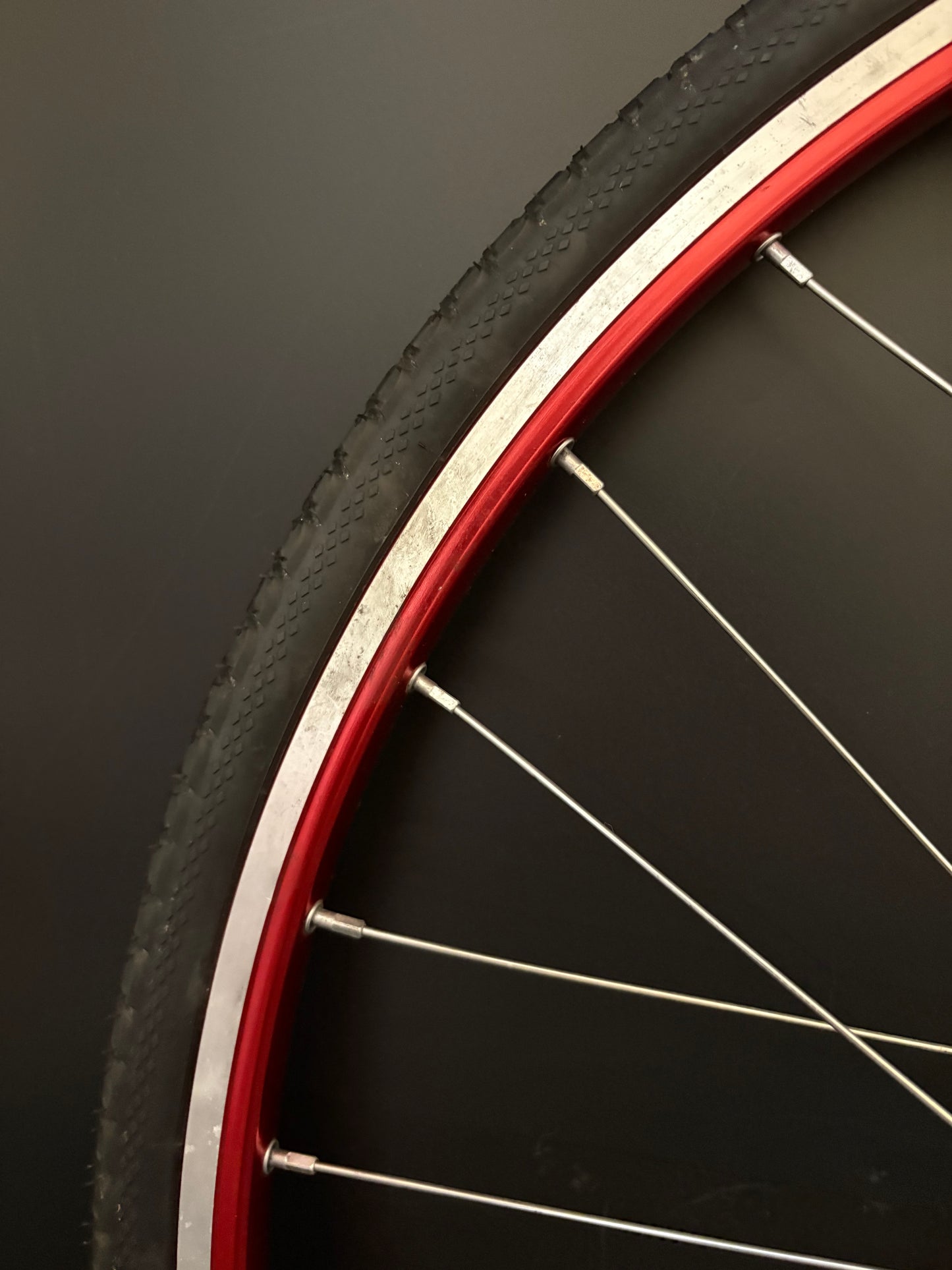 Ambrosio Evolution Red / Chub Hub Wheelset 32h