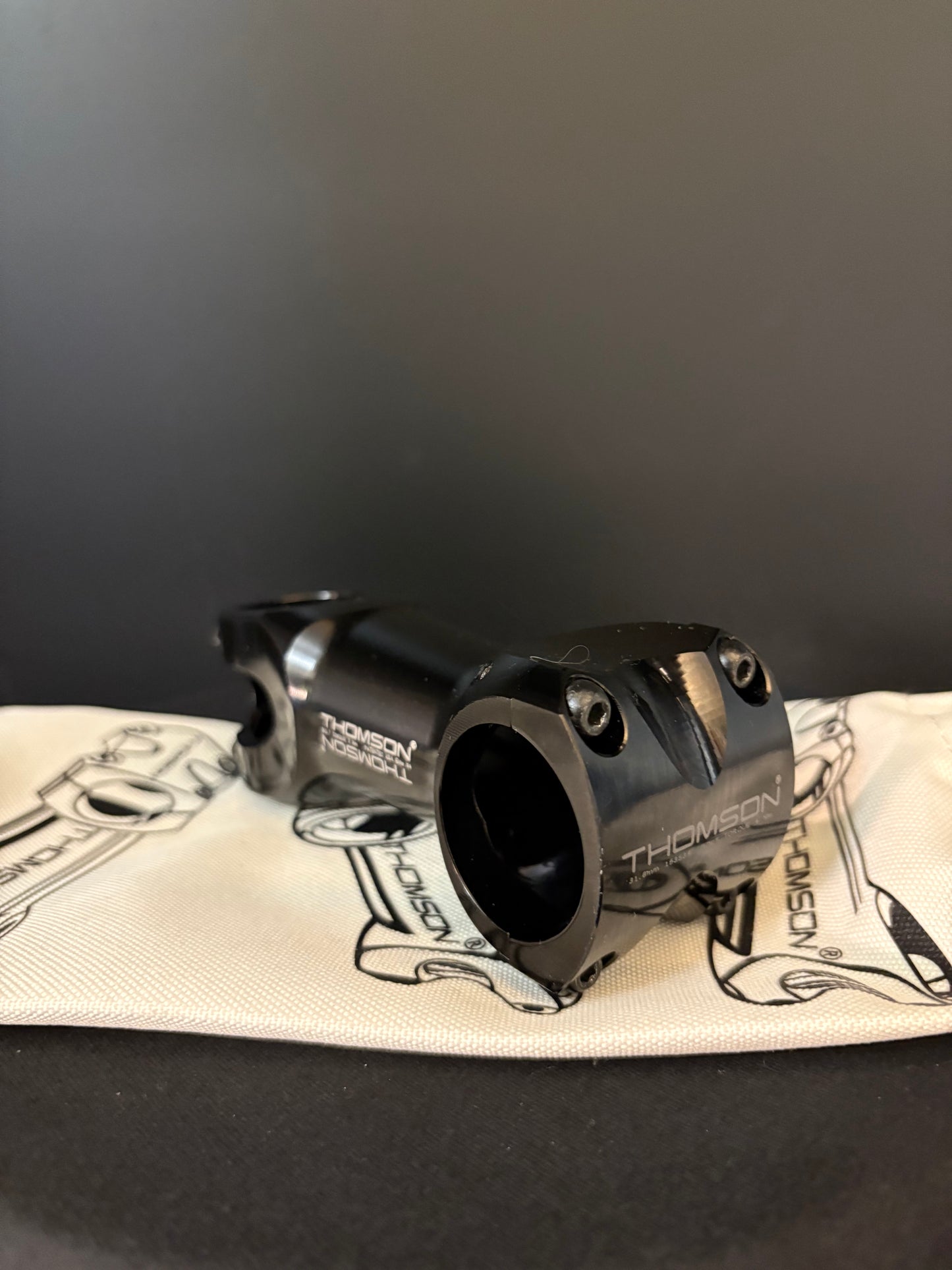 NEW Thomson X4 Stem Black 90mm 31.8 10deg