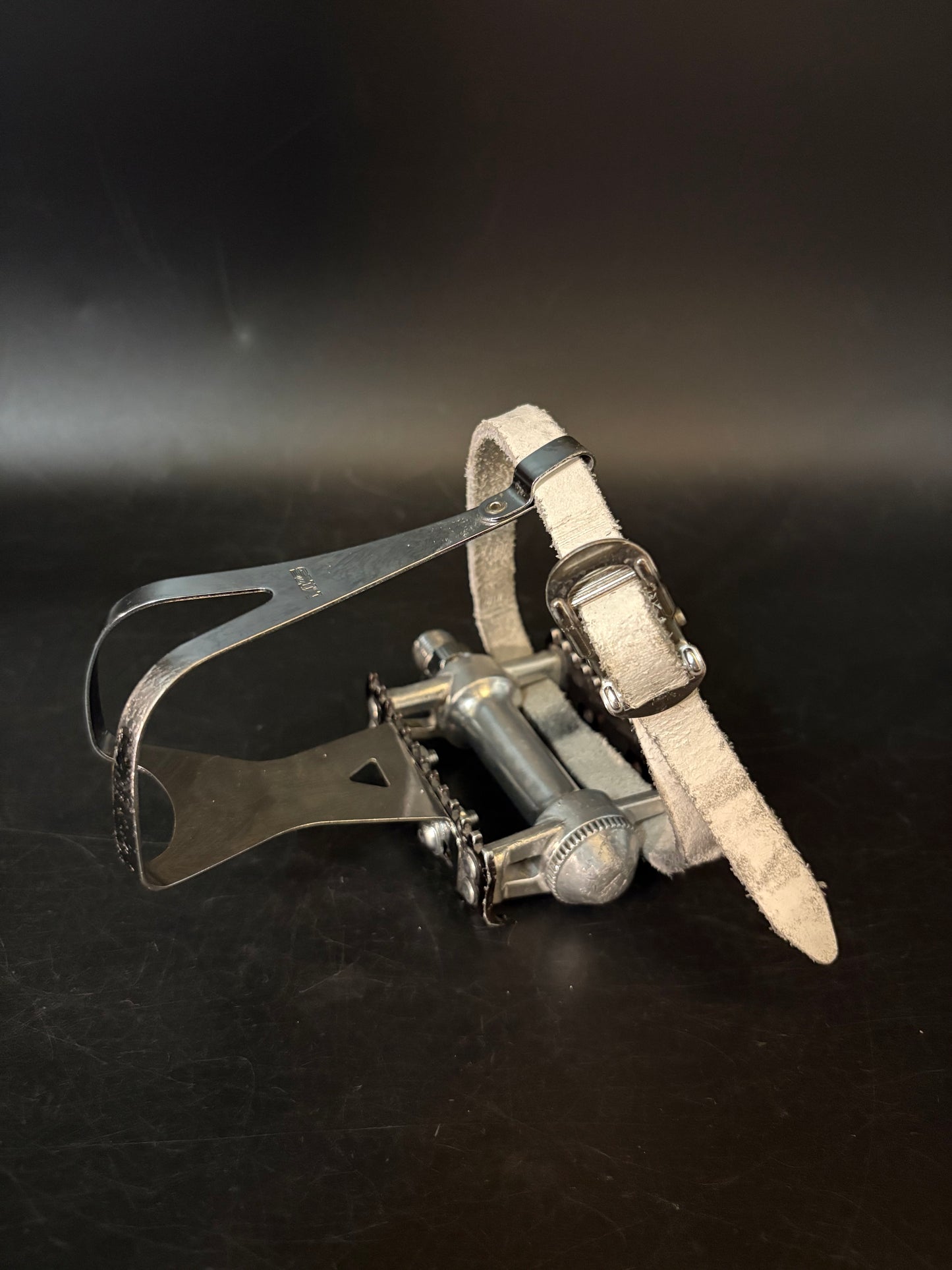 MKS Stream / MKS Leather Single Straps Pedal Setup White