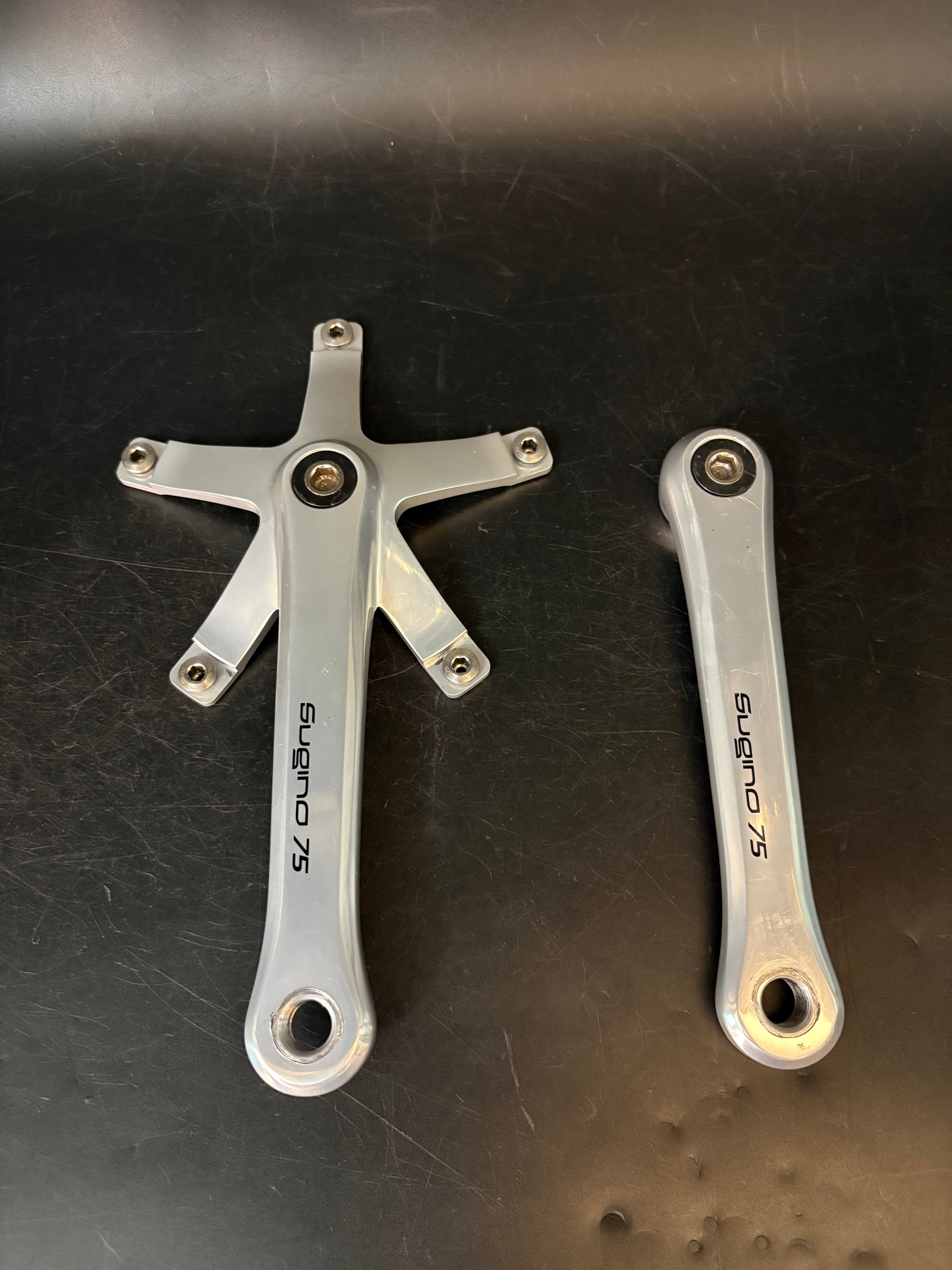 sugino75 クランクセット　165mm Sugino 75 Cranks Silver 165mm – Track Lab