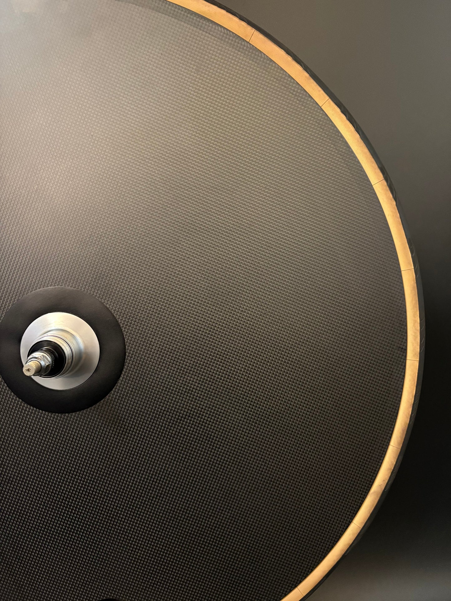 DAMAGED BLB Notorious Zero Carbon Clincher Disc Rear Wheel