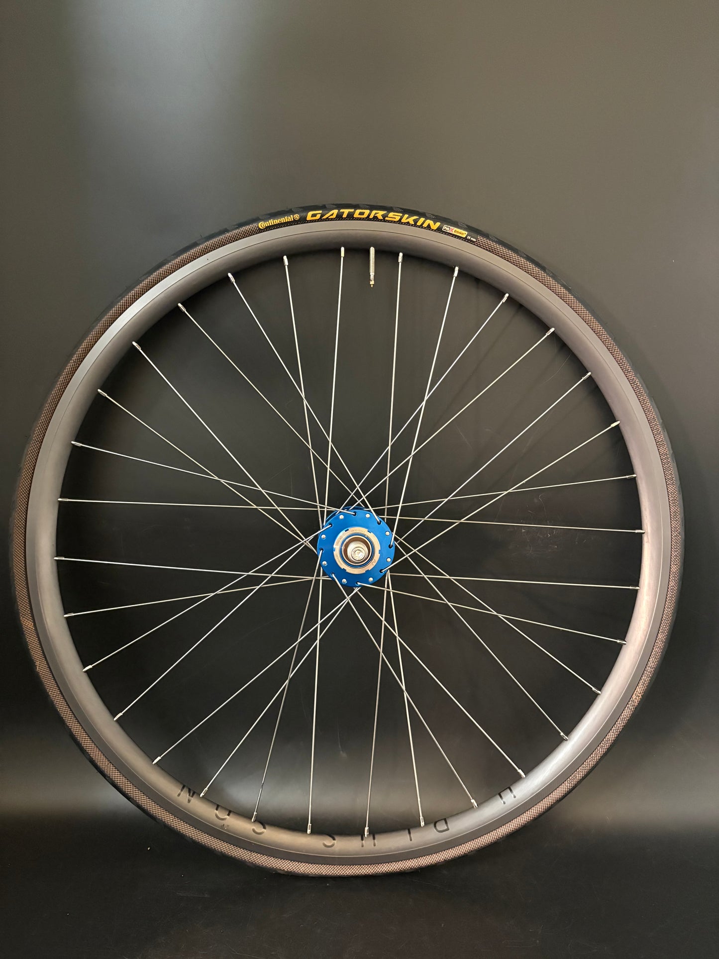 H Plus Son Archetype Grey / Phil Wood HF Blue Wheelset 32h