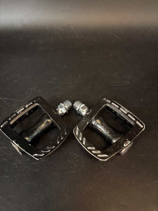 MKS GR-9 Pedals Black