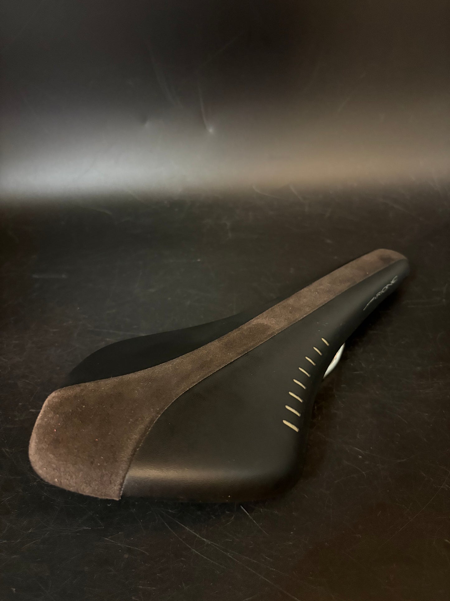 Fizik Arione Saddle Black/Brown